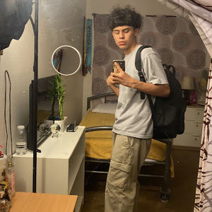 Meet your Posher, Christopher